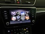 Skoda Superb 1.5 TSI ACT Business Edition | Panoramadak | Keyless | Navigatie | Stoelverwarming | Draadloze telefoonlader | Elektrisch inklapbare buitenspiegels | Cruise control |