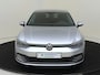 Volkswagen Golf 1.0 TSI Life | Keyless | Achteruitrijcamera | Navigatie | Dodehoek detectie | 3-zone airco | Adaptieve cruise control | CarPlay |