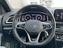 Volkswagen T-Roc 1.5 TSI 150PK DSG R-Line Business+ / R-Line Interieur + Exterieur / Panoramadak / Digitale Cockpit Pro / IQ LED / Achteruitrijcamera / Stuur + Stoelverwarming **