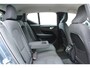 Volvo XC40 T2 Automaat 129PK Business Pro | Adaptieve Cruise Control | Pilot Assist | BLIS Dodehoekdetectie | Parkeersensoren Voor & Achter | Achteruitrijcamera | Stuurverwarming | Stoelverwarming | Mistlampen | Volvo On Call | Navigatie | Bluetooth | 18 Inch Lichtmetalen Wielen