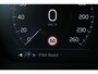 Volvo XC40 T2 Automaat 129PK Business Pro | Adaptieve Cruise Control | Pilot Assist | BLIS Dodehoekdetectie | Parkeersensoren Voor & Achter | Achteruitrijcamera | Stuurverwarming | Stoelverwarming | Mistlampen | Volvo On Call | Navigatie | Bluetooth | 18 Inch Lichtmetalen Wielen