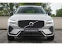 Volvo XC60 2.0 T6 Plug-in hybrid AWD Ultra Dark | 2250 kg Trekgewicht |Trekhaak | Glazen Schuifdak | 360 Camera | Head-Up display | Harman/Kardon |