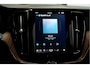 Volvo XC60 B4 155kW/211pk Aut8 MHEV Ultimate Bright PANORAMADAK + HARMAN/KARDON + STUURVERWARMING + BLIS + ADAPT.CRUISE + PILOT ASSIST + STOELVERWARMING&-VENTILATIE + LANE ASSIST + CAMERA + KEYLESS + HEAD-UP + PARKSENSOREN V&A + 20" LM-VELGEN!!