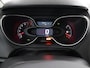 Renault Captur 1.2 TCe Intens | Panoramadak | Parkeercamera | Dodehoekdetectie | Navigatie |