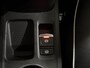 Renault Captur 145PK E-Tech Hybrid Intens Automaat | 1e eigenaar | Camera | Parkeersensoren | Climate Control | 18" Lichtmetalen Velgen | Apple CarPlay/Android Auto | Cruise Control | Licht & Regen Sensor |