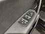 Renault Captur 145PK E-Tech Hybrid Intens Automaat | 1e eigenaar | Camera | Parkeersensoren | Climate Control | 18" Lichtmetalen Velgen | Apple CarPlay/Android Auto | Cruise Control | Licht & Regen Sensor |