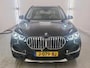 BMW X1 SDrive20i 192pk VDL Nedcar Edition High Executive xLine | 12.582km | Leder | Parking Pack | Safety Pack | Camera | DAB |18"