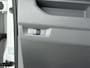 Peugeot Expert 2.0 145 pk Premium L2 | 3- Persoons | Navigatie | Trekhaak |Airco | Parkeersensoren | Schuifdeur