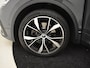 Volkswagen Tiguan 1.4 TSI eHybrid R-Line Business+ 245pk | Trekhaak | Dodehoekdetectie | Matrix koplampen | Navigatie | Adaptief cruise control | App connect | 20"LMV