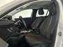 Peugeot e-208 EV Allure Pack 50 kWh | Apple Carplay/Android Auto | Camera | Navigatie | Soh (batterijcheck) 92,2 %