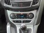 Ford Focus 1.0 Champions League Navi Nw APK Stoel VW Park.sensoren Airco LM velgen