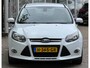 Ford Focus 1.0 Champions League Navi Nw APK Stoel VW Park.sensoren Airco LM velgen