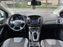 Ford Focus 1.0 Champions League Navi Nw APK Stoel VW Park.sensoren Airco LM velgen