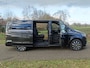 Mercedes-Benz EQV 300 L2 Avantgarde 8-persoons | Distronic Plus | Spiegelpakket | Stoelverwarming | Dodehoekassistent | Burmester Surround Sound