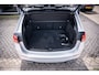 Mercedes-Benz B-klasse 220 Launch Edition Premium Apple Carplay|Digital Dash|Trekh|Burmester|Ambiant Lightning|Camera