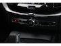 Volvo XC60 2.0 B4 Momentum Business | Diesel | BTW-auto | Standkachel | Adaptive Cruise | Leder | Camera | Stoelverwarming V+A | Stuurwiel verwarmd