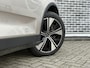 Polestar 2 Standard Range Single Motor 69 kWh | Stoelverwarming | Achteruitrijcamera | Navigatie | LED koplampen | 19" velgen | DAB+ radio | Climate control | Elektrische stoelverstelling | Cruise control |