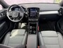 Volvo XC40 2.0 B4 Plus Dark | Trekhaak | Camera | Harman/Kardon |  Keyless Entry/start | elektrisch verstelbare voorstoelen |