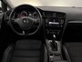 Volkswagen Golf 1.4 TSI Connected Series R-Line Half leder, Stoelverwarming, Parkeersensoren, Navi, Cruise control, Lendenstoelen