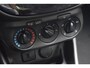 Opel Corsa 1.4 90PK Online Edit. 5d met Nav/Cruise/Lmv/Pdc