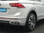Volkswagen Tiguan 1.4 TSI eHybrid 245 pk DSG R-Line Business | Adaptief onderstel | Achteruitrijcamera | Side Assist