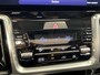 Kia Sorento 1.6 T-GDI Plug-in Hybrid 4WD ExecutiveLine 7p. | Navigatie/Android/Apple Carplay | 7 Persoons | LM Velgen 19" | Voorstoelen/Achterbank/Stuur Verwarmd | Elektrisch Glazen Panoramadak |