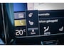 Volvo V60 2.0 T6 Twin Engine AWD R-Design | BLIS Dodehoek Detectie | Keyless | Stoel + Stuurverwarming |  | 18 Inch | Schuif / Kanteldak | DAB Radio | Apple CarPlay | Android Auto | Memory |