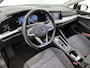 Volkswagen Golf 1.0 eTSI Life 110 PK | Automaat | Navigatie | Parkeersensoren Voor & Achter | Sfeerverlichting | Digital Cockpit Pro | Keyless Access | LED | Radio DAB + | Camera | Climatronic