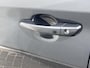 Hyundai Kona Electric EV Premium Sky 204 pk 64 kWh Automaat /SOH 96,7 %/ Dealer onderhouden / WLTP bereik 484 km / Warmtepomp / Stoelventilatie / Stuur-, stoel- & achterbankverwarming / Navigatie / Apple Carplay Android /