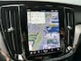 Volvo V60 2.0 T6 Plug-in hybrid AWD Plus Dark | Stoelverwarming | Sportstoelen | Trekhaak | Verwarmbare voorruit |