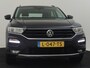 Volkswagen T-Roc 1.5 TSI Style 150pk DSG/AUTO | Navigatie | Adaptief cruise control | Parkeersensoren v+a | Airco | 16"LMV