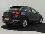 Volkswagen T-Roc 1.5 TSI Style 150pk DSG/AUTO | Navigatie | Adaptief cruise control | Parkeersensoren v+a | Airco | 16"LMV
