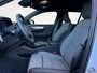 Volvo XC40 2.0 B4 Plus Dark | Stoelverwarming | Harman/Kardon Audio | Trekhaak | Verwarmbare voorruit |