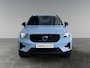 Volvo XC40 2.0 B4 Plus Dark | Stoelverwarming | Harman/Kardon Audio | Trekhaak | Verwarmbare voorruit |