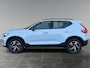 Volvo XC40 2.0 B4 Plus Dark | Stoelverwarming | Harman/Kardon Audio | Trekhaak | Verwarmbare voorruit |