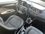 Hyundai i10 1.0i Comfort |  Schuifdak-Vouwdak| Navigatiesysteem & Apple Carplay-Android Auto | Lichtmetalen velgen | Parkeersensoren  | Lage kmstand | Volledig dealer onderhouden |
