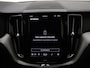 Volvo XC60 T6 350PK AWD Plus Dark / Camera rondom / Harman en Kardon audio / Panorama dak / Stoel/- en stuurverwarming / Trekhaak /