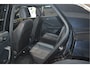 Volkswagen T-Roc 1.5 TSI 3X R-LINE navi pano camera led pdc 19 inch 150 pk !!