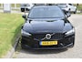 Volvo V60 T6 AWD 350PK Plug-in Hybrid Plus Dark | ACC | Pilot Assist | Stoel stuurverwarming | Camera | Harman Kardon