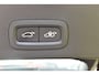 Volvo XC40 Extended Range Plus 82 kWh ACC | Pilot Assist | Stoel Stuur verwarming | Trekhaak | Key Less | 19 inch