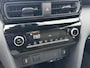 Toyota Yaris Cross 1.5 Hybrid 115 Dynamic **STOEL EN STUURWIELVERWARMING/ DODEHOEK DETECTIE/ PARKEERSENSOREN**