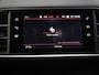 Peugeot 308 SW 130PK HDi GT | AppleCarPlay/AndroidAuto | Glazendak | Navigatie | Cruise Control | Climate Control | Camera | Massage | Keyless | LEER | Stoelverwarming | Privacy Glass | Isofix | Trekhaak |