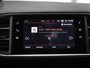 Peugeot 308 SW 130PK HDi GT | AppleCarPlay/AndroidAuto | Glazendak | Navigatie | Cruise Control | Climate Control | Camera | Massage | Keyless | LEER | Stoelverwarming | Privacy Glass | Isofix | Trekhaak |