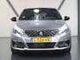 Peugeot 308 SW 130PK HDi GT | AppleCarPlay/AndroidAuto | Glazendak | Navigatie | Cruise Control | Climate Control | Camera | Massage | Keyless | LEER | Stoelverwarming | Privacy Glass | Isofix | Trekhaak |