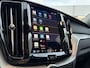 Volvo XC60 Plug-in Hybrid T6 AWD Ultra Dark | Black Edition | Long range | Panoramadak | Trekhaak | 360° Camera | Google Maps navigatie | Harman Kardon audio | Adaptive Cruise Control | Lederen bekleding |