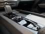 Volvo XC60 Plug-in Hybrid T6 AWD Ultra Dark | Black Edition | Long range | Panoramadak | Trekhaak | 360° Camera | Google Maps navigatie | Harman Kardon audio | Adaptive Cruise Control | Lederen bekleding |