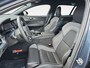 Volvo V60 2.0 T6 Plug-in hybrid AWD Plus Dark | Stoelverwarming | Sportstoelen | Trekhaak | Verwarmbare voorruit |