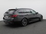 BMW 5-Serie Touring 520i M-Sport Business Edition Plus 184PK AUT8 Pano-Schuifdak, Laser-LED Koplampen, Stoelventilatie, Memorystoelen, Navi, Keyless, Achteruitrijcamera, Cruise Controle, Trekhaak, 19" LM Velgen