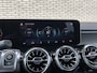 Mercedes-Benz GLB 200 Business Solution AMG l Dodehoekassistentie l Elektrische achterklep l Night pakket l Climate control l Cruise Control l Sfeerverlichting l