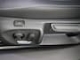 Volkswagen Passat Variant 1.5 eHybrid R-Line Edition | Panoramadak | Trekhaak | Head-up display | Parkeerasisstent | Dodehoek detectie | 360 camera | Black style | Stoelverwarming voor en achter |